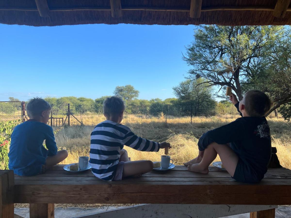 Simba Safaris African Pride Exotic Lodge Lephalale Dış mekan fotoğraf